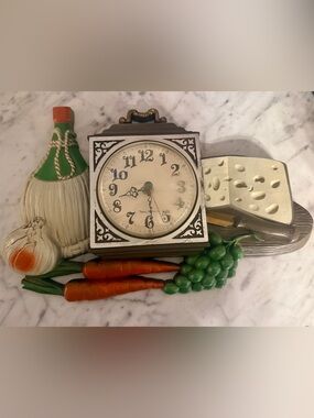 Vintage Working Kitchen Clock